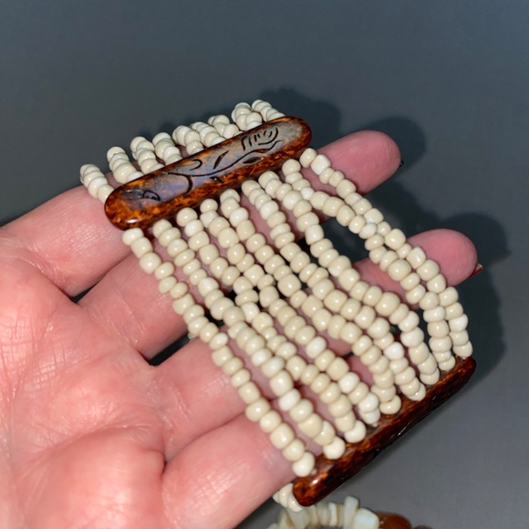 3 Piece Boho Eclectic Stone Bead Stretch Vtg Bracelets Neutrals Women's Size - Picture 12 of 13